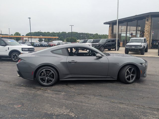 Certified 2024 Ford Mustang Coupe RWD image 11