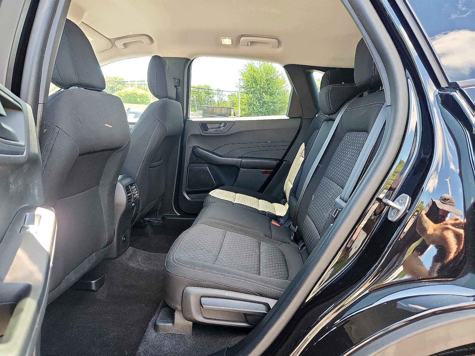 Certified 2023 Ford Escape Active w/ Tech Pack #1 AWD/4WD image 10