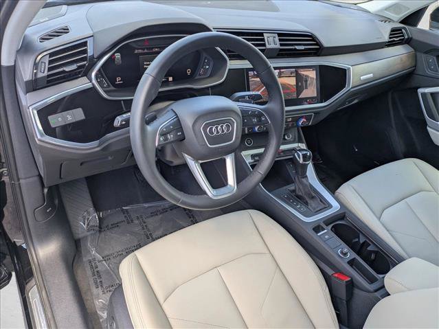Used 2022 Audi Q3 2.0T Premium Plus AWD/4WD image 10