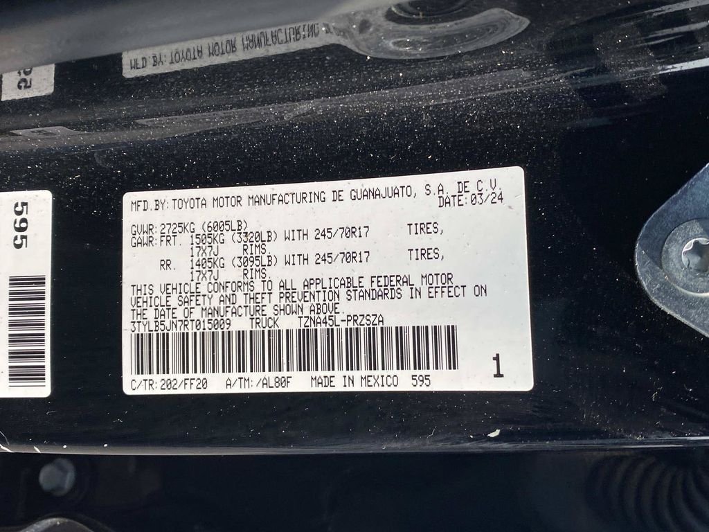 Used 2024 Toyota Tacoma SR5 AWD/4WD image 22