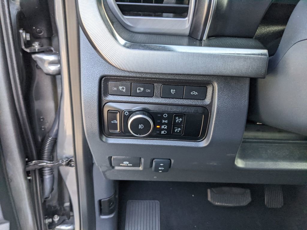 Certified 2024 Ford F250 Platinum image 33