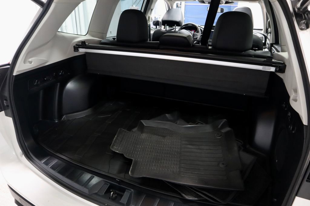 Used 2023 Subaru Forester Limited AWD/4WD image 15
