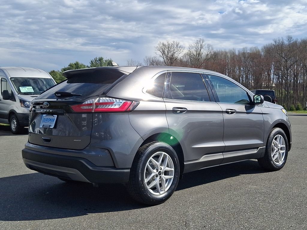 Certified 2024 Ford Edge SEL AWD/4WD image 6