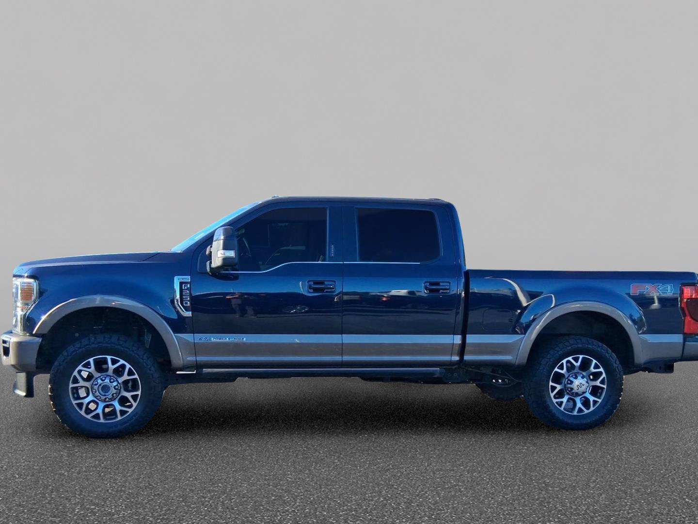 Certified 2022 Ford F250 King Ranch w/ King Ranch Ultimate Package AWD/4WD image 4