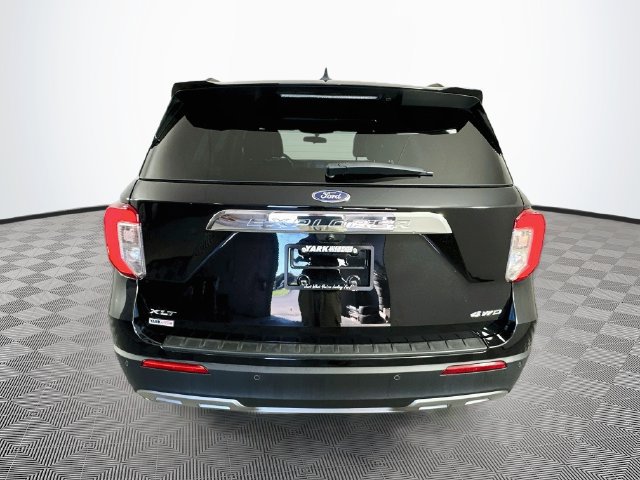 Certified 2023 Ford Explorer XLT w/ Equipment Group 202A AWD/4WD image 10
