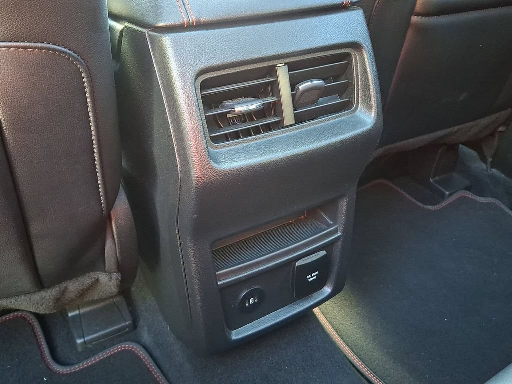 Certified 2023 Ford Edge ST-Line AWD/4WD image 11