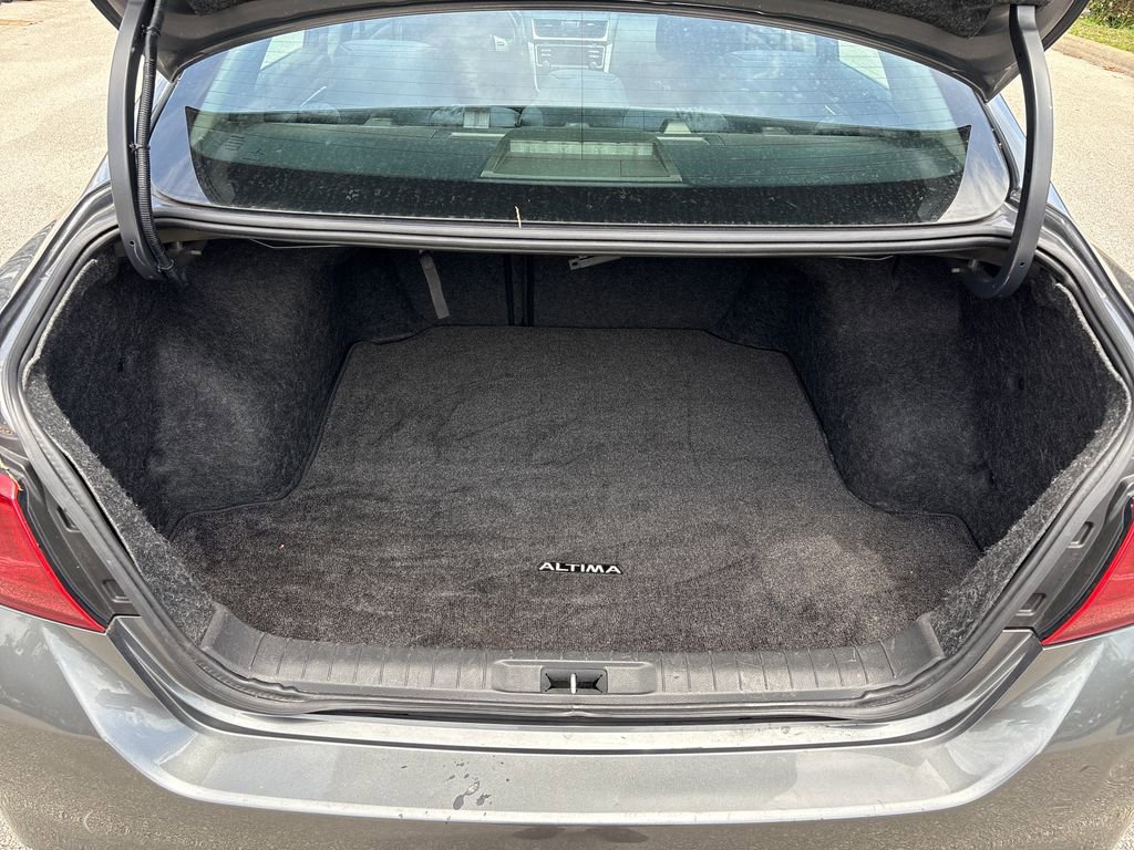 Used 2018 Nissan Altima 2.5 SV FWD image 9
