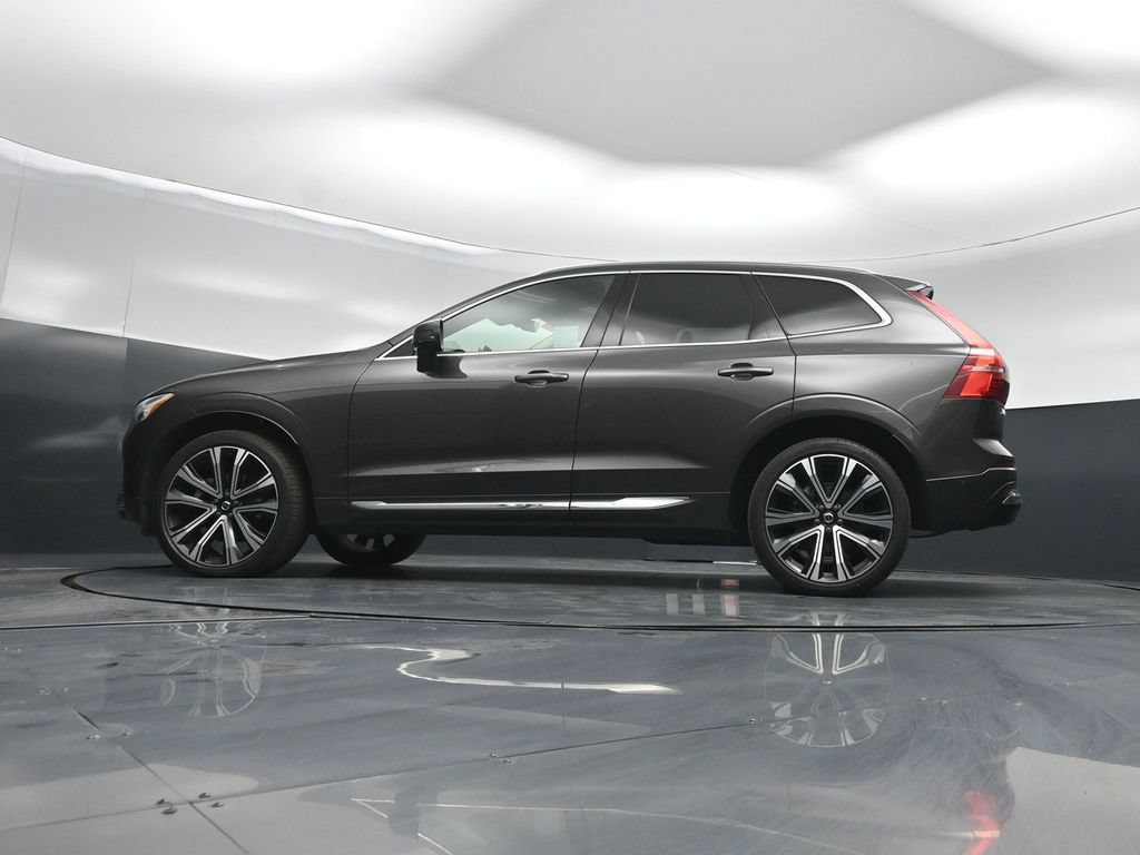 Used 2023 Volvo XC60 B5 Ultimate w/ Climate Package AWD/4WD image 7