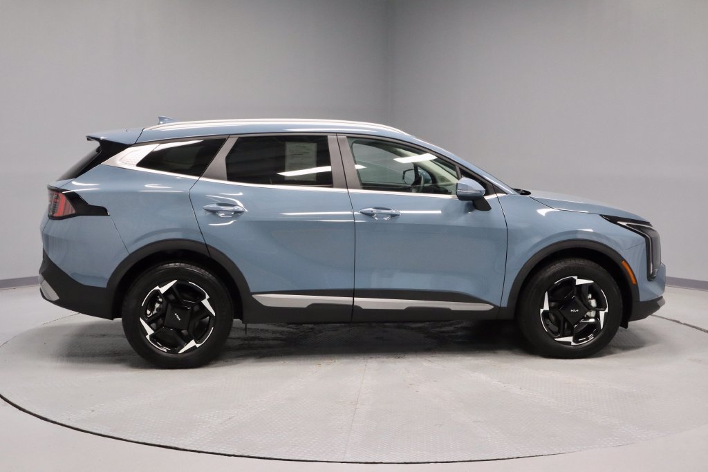 Used 2026 Kia Sportage EX AWD/4WD image 6