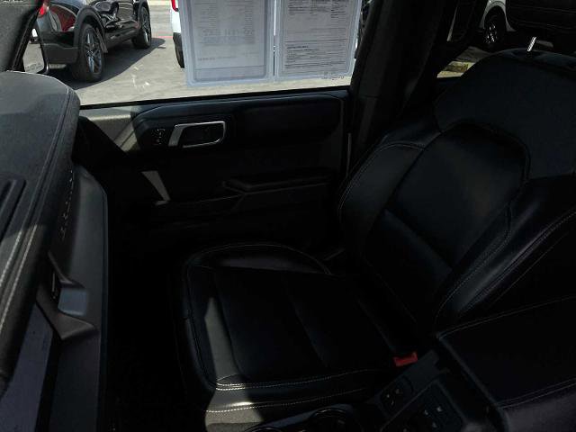 Certified 2025 Ford Bronco Outer Banks AWD/4WD image 31