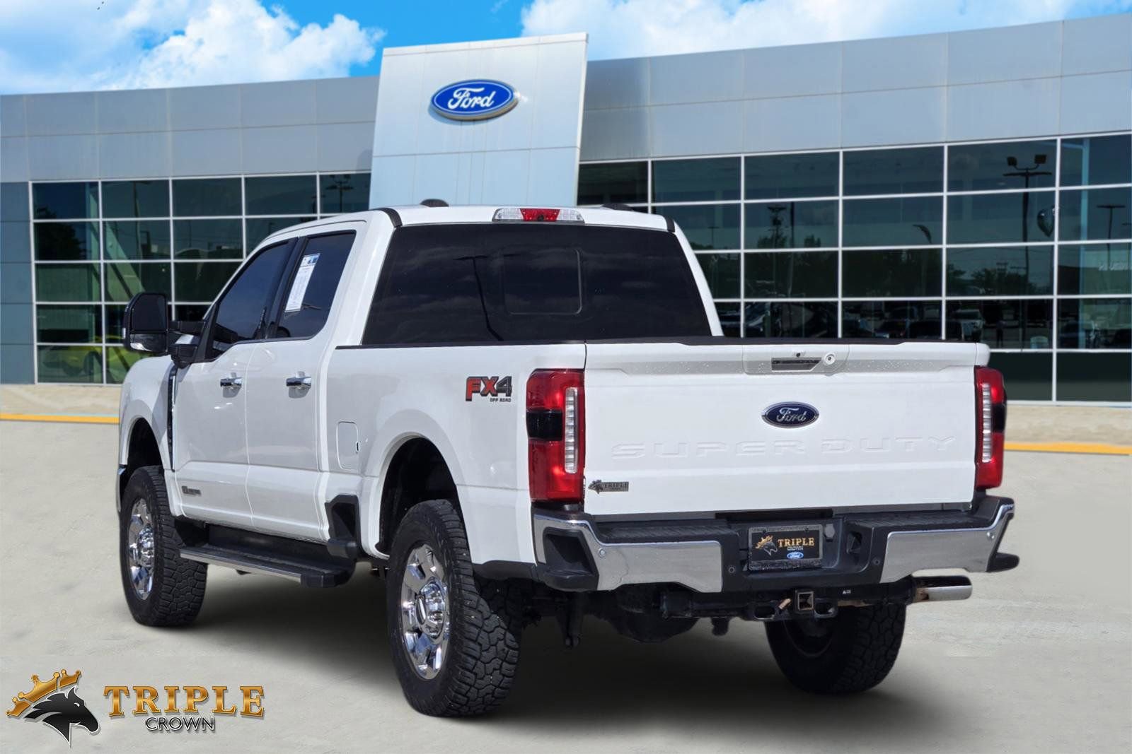 Certified 2023 Ford F250 Lariat w/ Tow Technology Package image 4