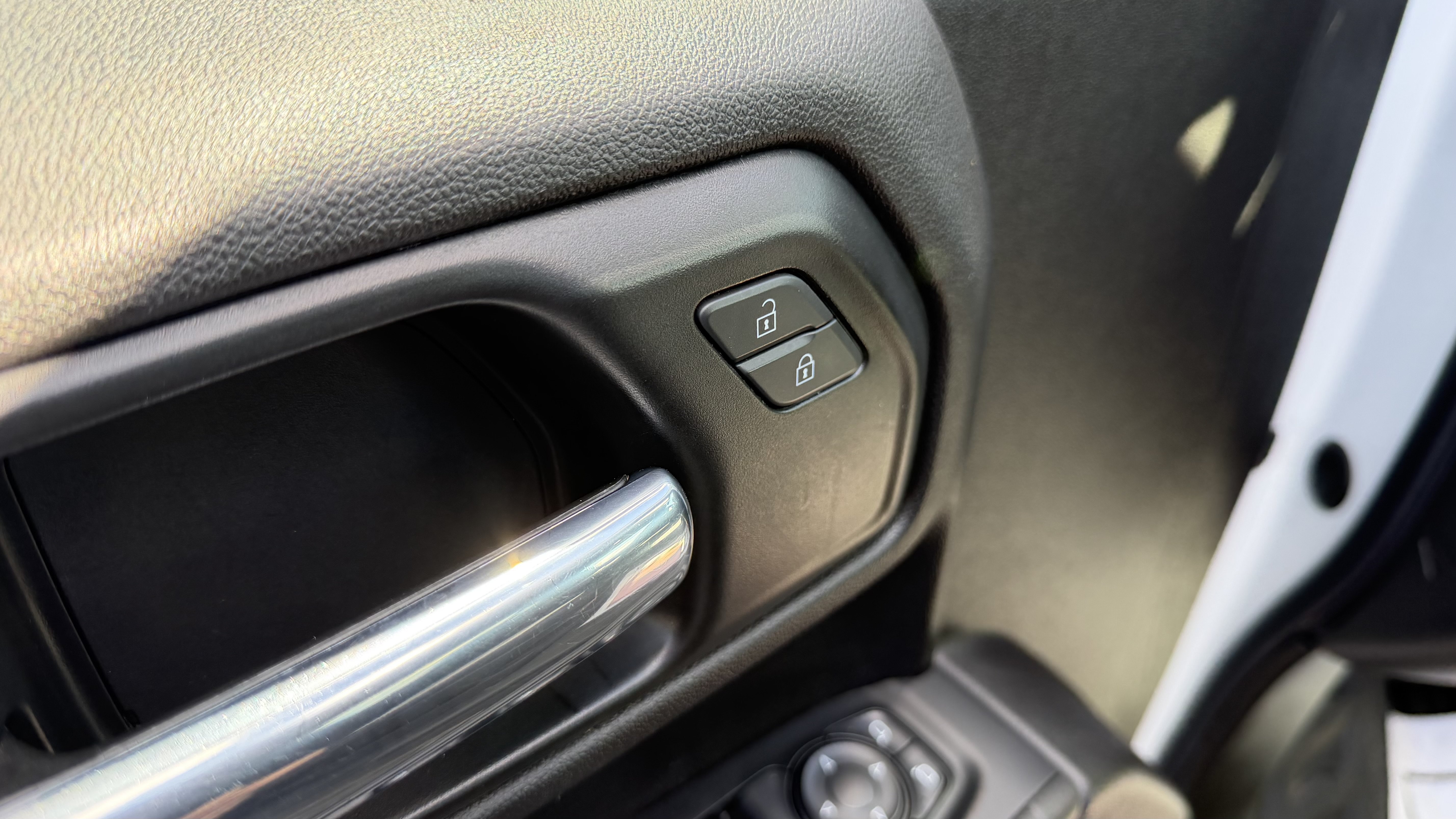 Used 2021 Chevrolet Silverado 1500 W/T w/ WT Fleet Convenience Package AWD/4WD image 23