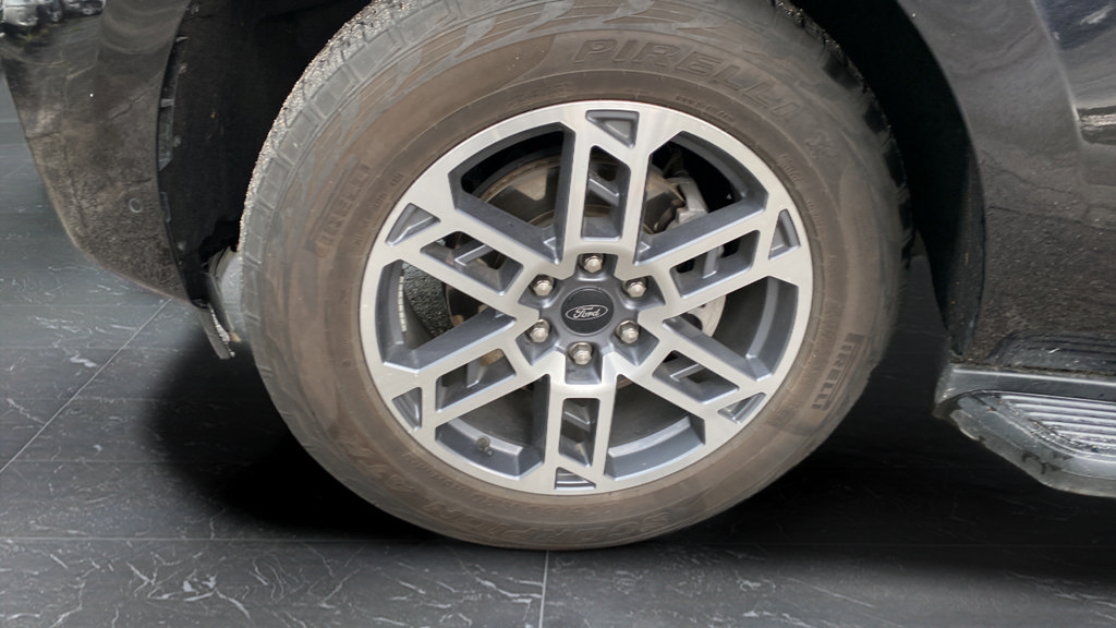 Certified 2025 Ford Expedition Max Active AWD/4WD image 41