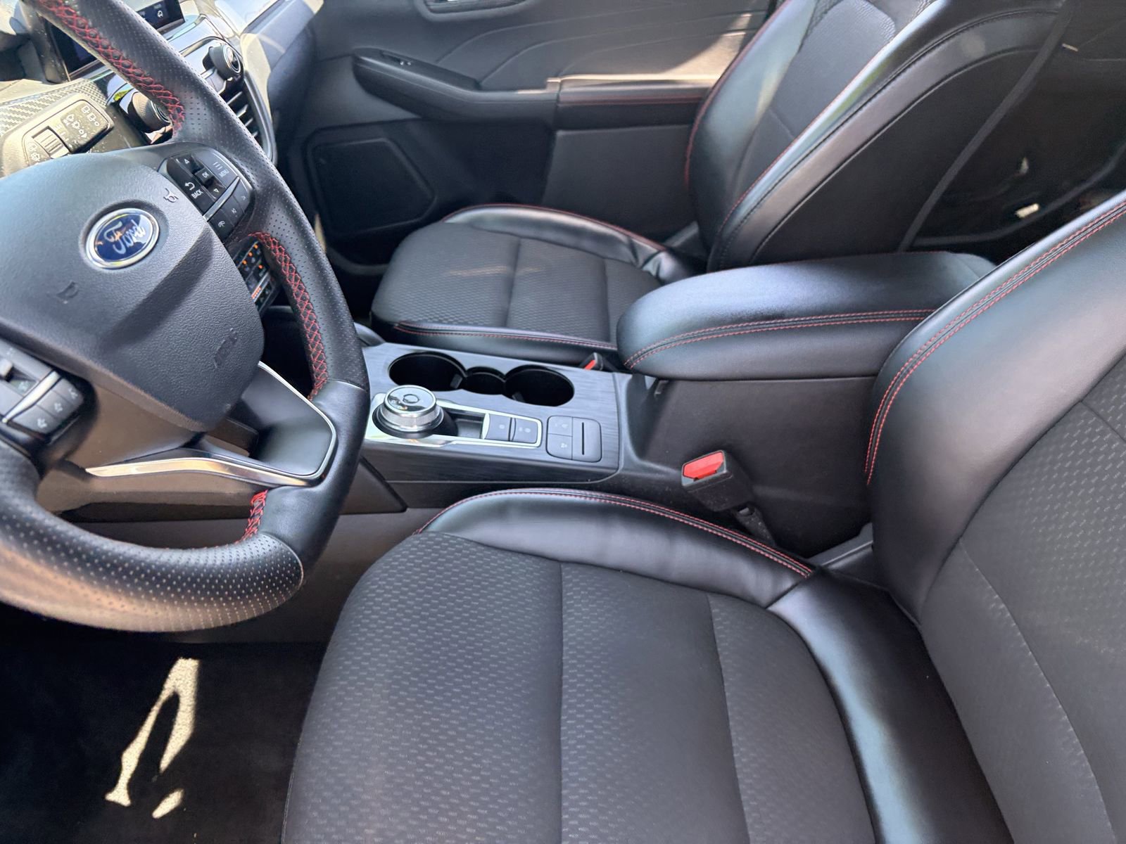 Certified 2024 Ford Escape ST-Line FWD image 23