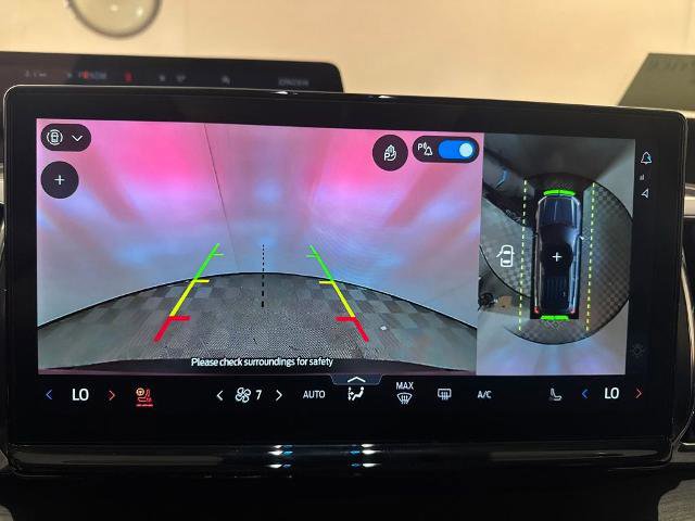 Certified 2025 Ford Expedition Max Platinum image 29