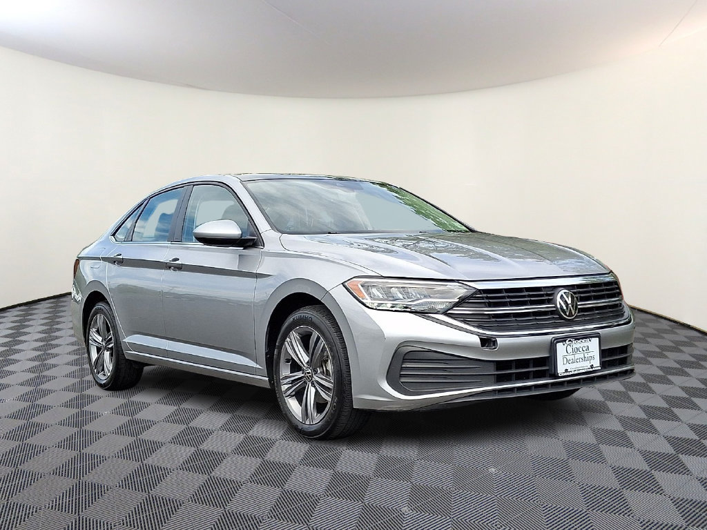 Used 2023 Volkswagen Jetta SE