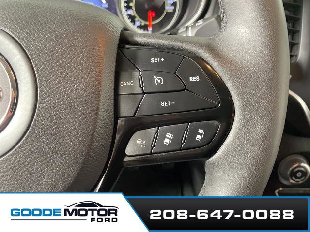 Used 2023 Jeep Cherokee Altitude Lux image 14