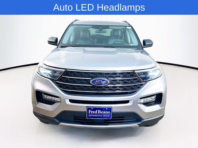 Certified 2023 Ford Explorer XLT w/ Equipment Group 202A AWD/4WD image 2