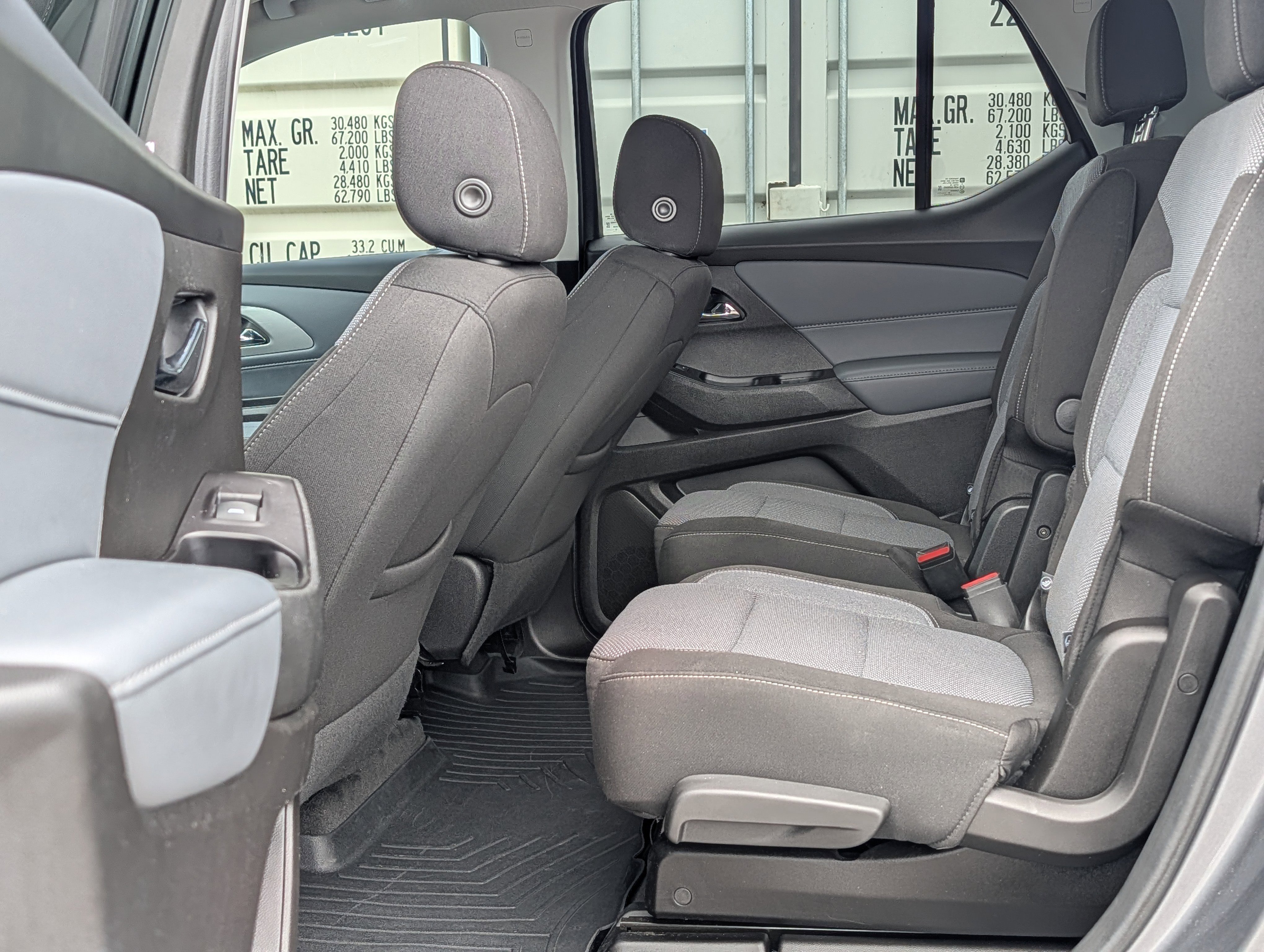Used 2020 Chevrolet Traverse LT FWD image 14