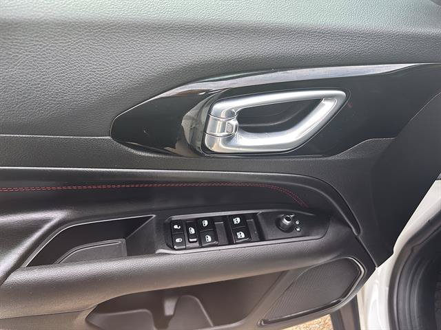 Used 2024 Jeep Compass Trailhawk AWD/4WD image 14