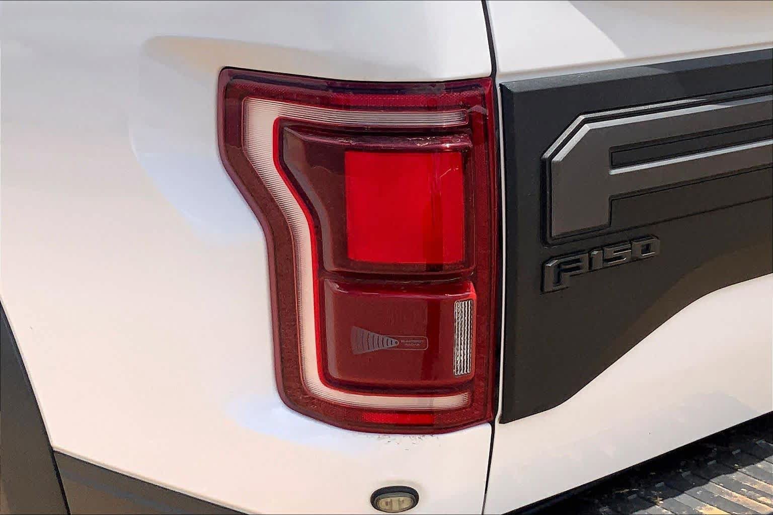 Certified 2019 Ford F150 Raptor w/ Equipment Group 802A Luxury AWD/4WD image 29