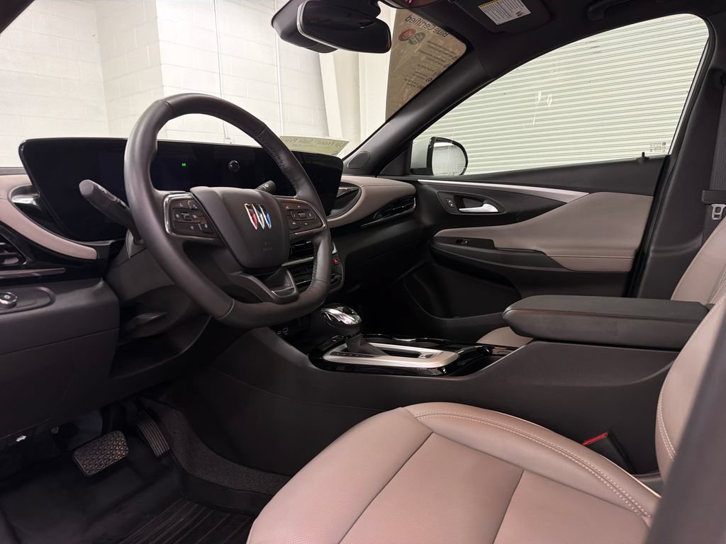 Used 2025 Buick Envista Avenir FWD image 6