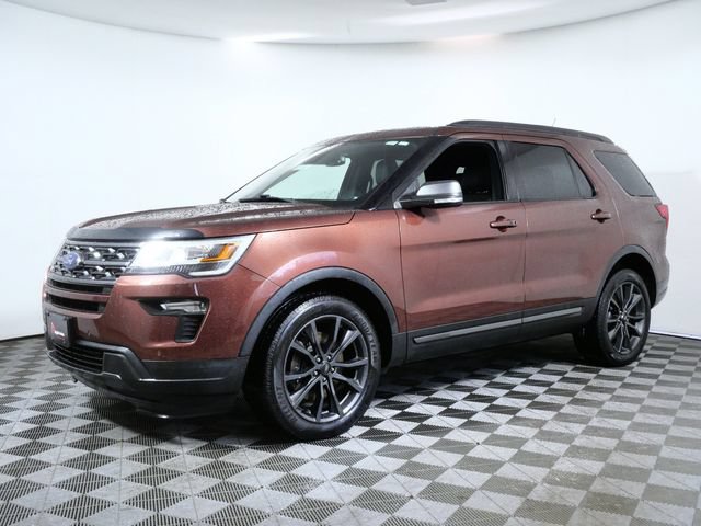 Certified 2018 Ford Explorer XLT w/ Equipment Group 202A AWD/4WD image 2