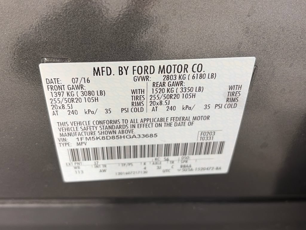Certified 2017 Ford Explorer XLT w/ Equipment Group 202A AWD/4WD image 9