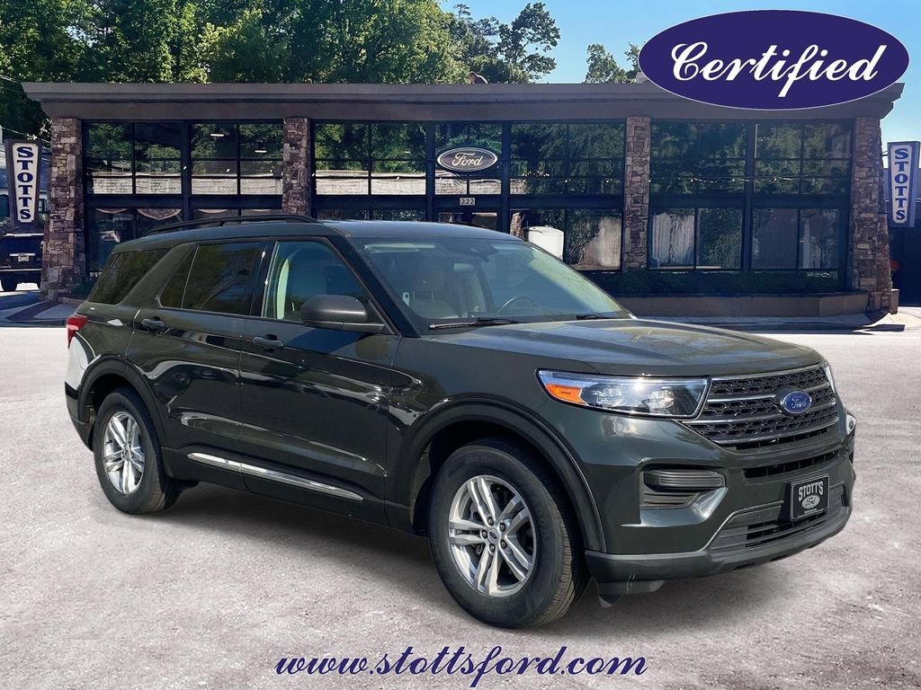 Certified 2022 Ford Explorer XLT RWD image 1