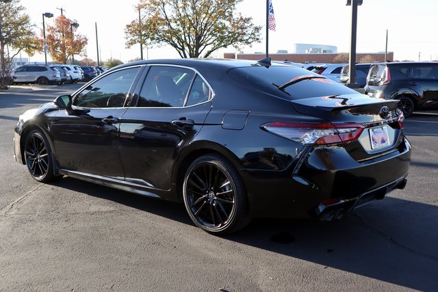 Used 2021 Toyota Camry XSE image 15