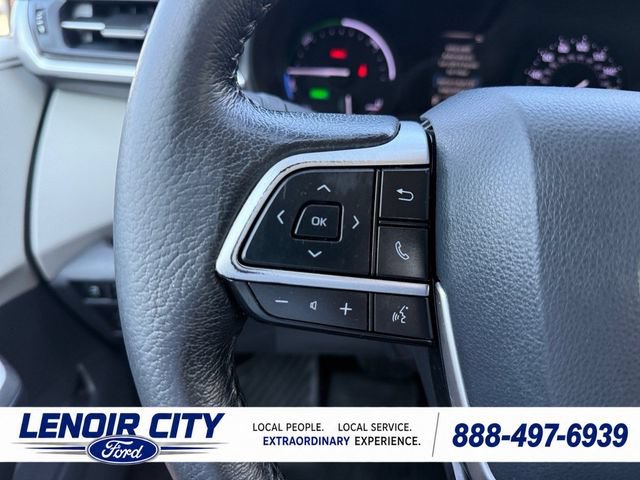 Used 2021 Toyota Sienna XLE FWD image 20