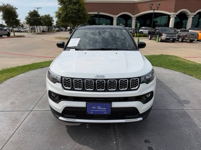 Used 2026 Jeep Compass Limited AWD/4WD image 2