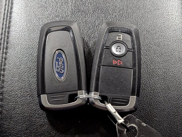 Certified 2024 Ford Edge SEL AWD/4WD image 22