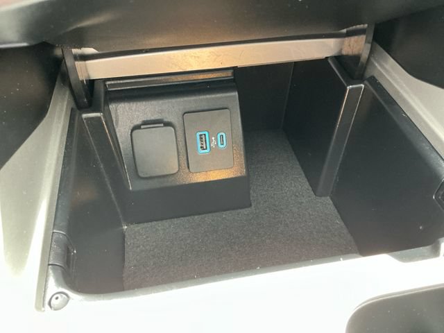 Certified 2024 Ford Explorer ST w/ Equipment Group 401A AWD/4WD image 23