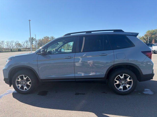 Used 2022 Honda Passport TrailSport image 16