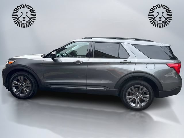 Certified 2023 Ford Explorer XLT w/ Equipment Group 202A AWD/4WD image 11