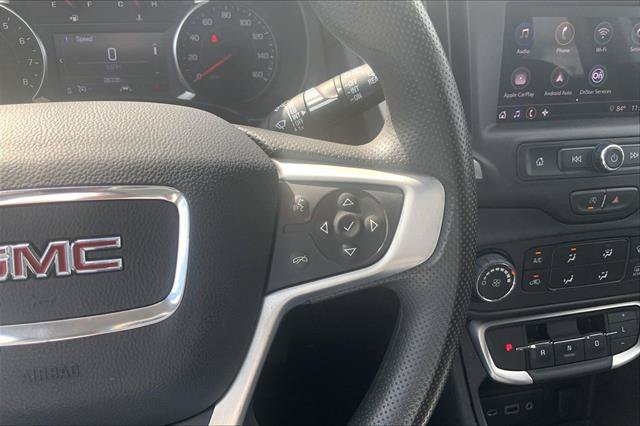 Used 2024 GMC Terrain SLE FWD image 19