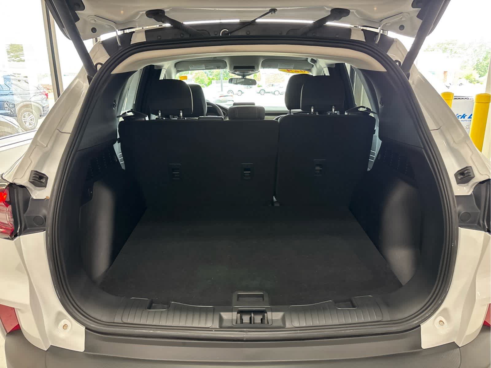 Certified 2024 Ford Escape Active AWD/4WD image 8