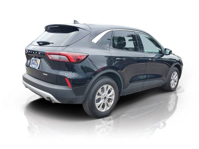 Certified 2023 Ford Escape Active w/ Tech Pack #2 AWD/4WD image 4