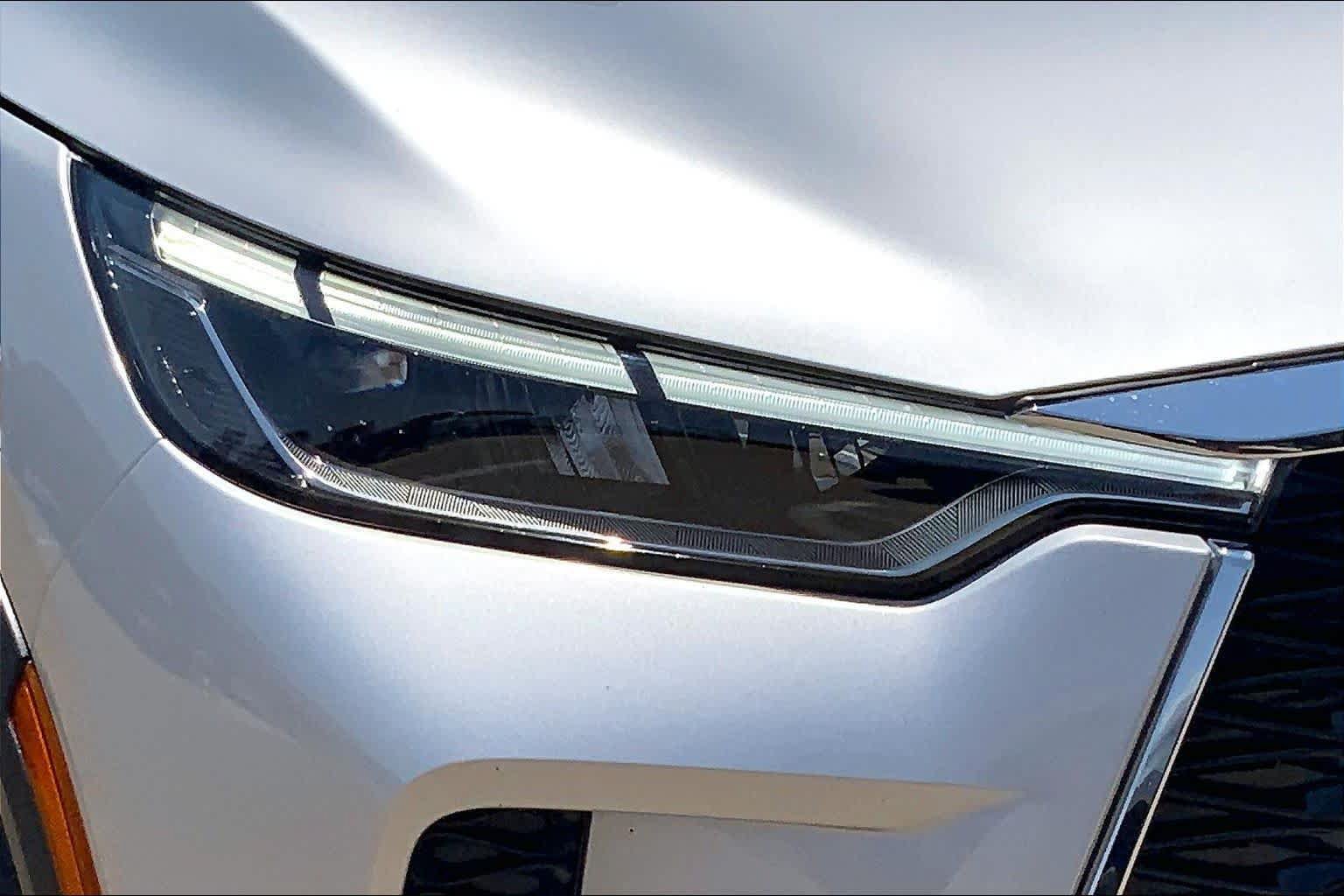 Used 2023 INFINITI QX60 Pure FWD image 28