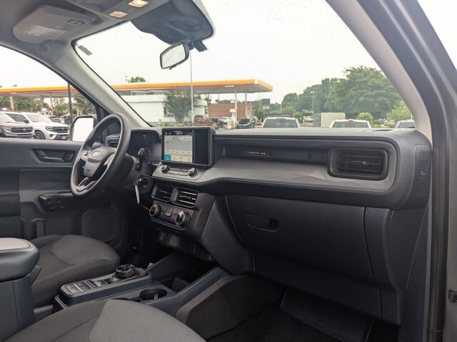 Certified 2023 Ford Maverick XL FWD image 33