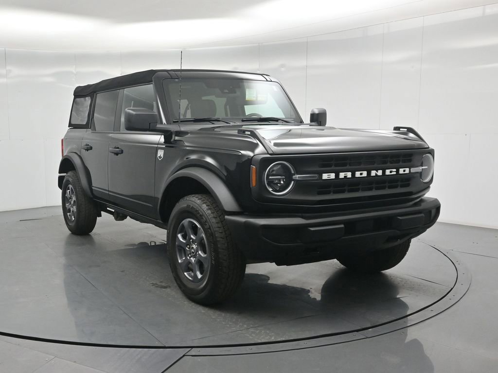 Certified 2025 Ford Bronco Big Bend image 2