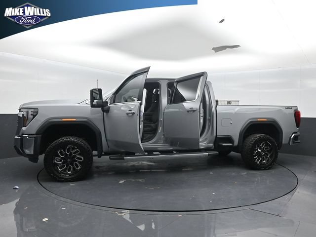Used 2025 GMC Sierra 2500 SLE w/ SLE Value Package; AWD/4WD image 28