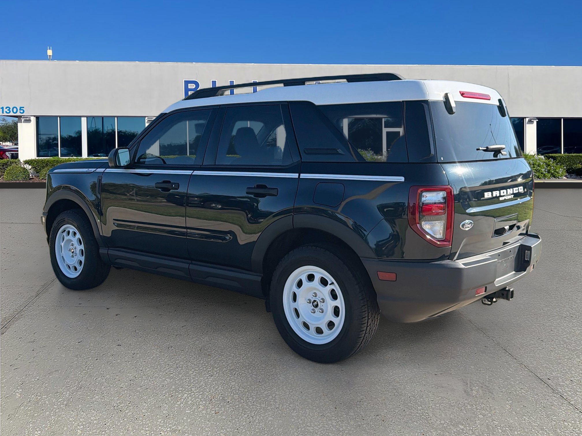 Certified 2023 Ford Bronco Sport Heritage AWD/4WD image 5