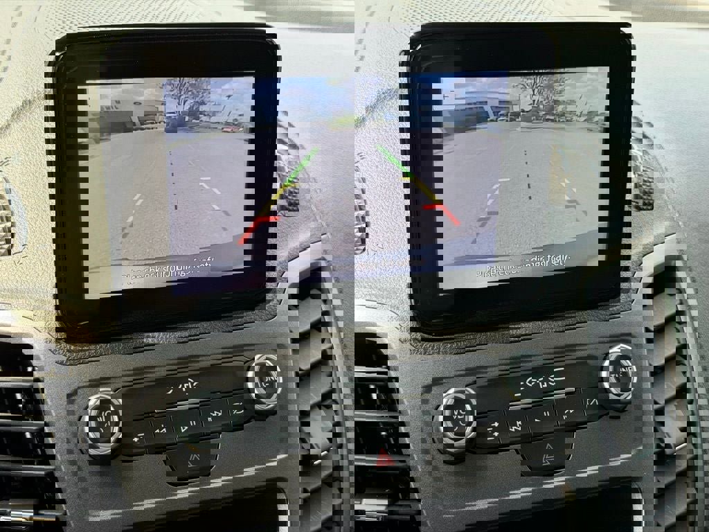 Certified 2020 Ford Transit Connect XL image 32