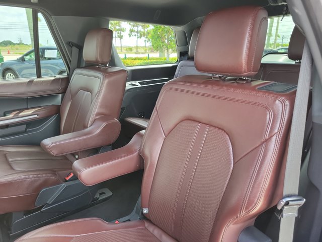 Certified 2022 Ford Expedition Limited AWD/4WD image 12