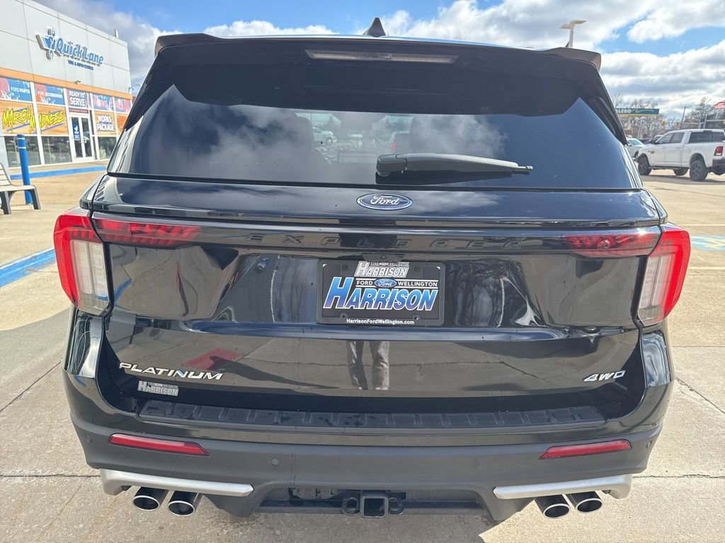Certified 2025 Ford Explorer Platinum w/ Ultimate Package image 4