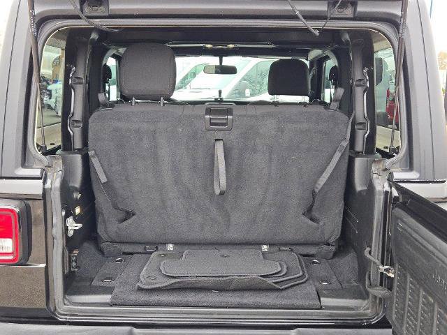 Used 2020 Jeep Wrangler Sport image 16