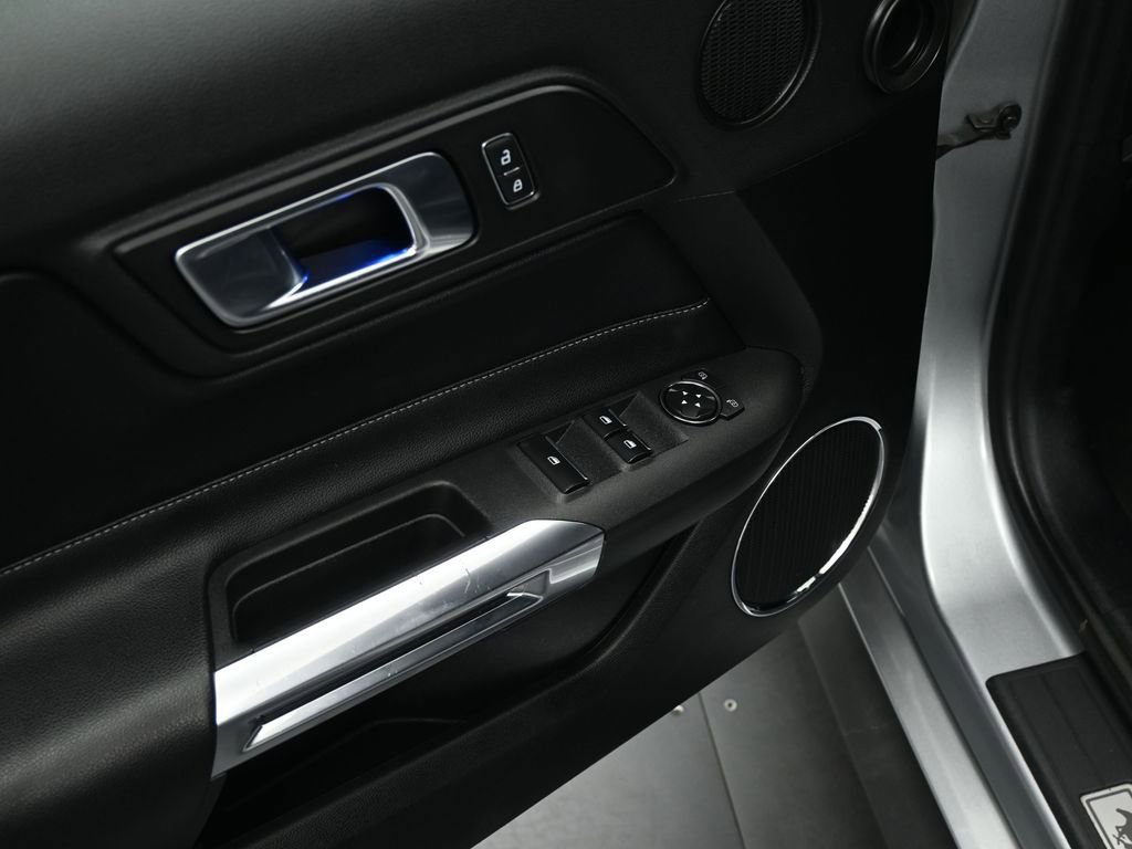 Certified 2022 Ford Mustang Premium image 10