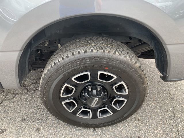 Certified 2024 Ford F250 Platinum image 40